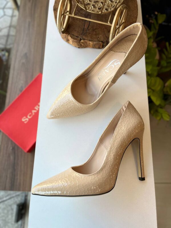 heels - Image 17