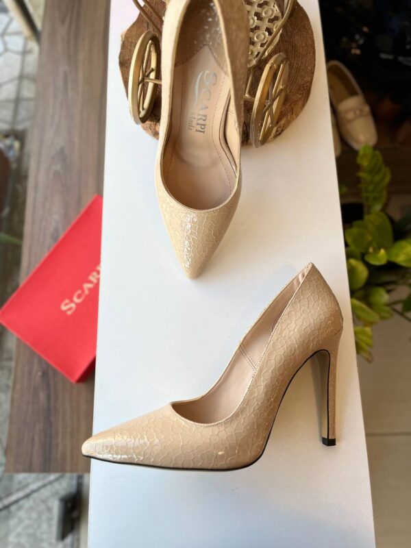 heels - Image 18