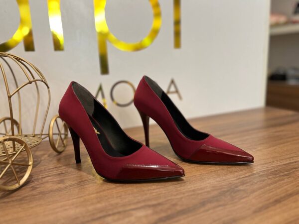 heel - Image 3