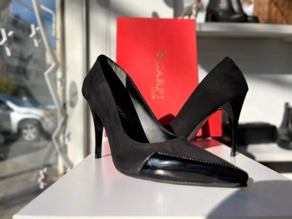 heel - Image 8