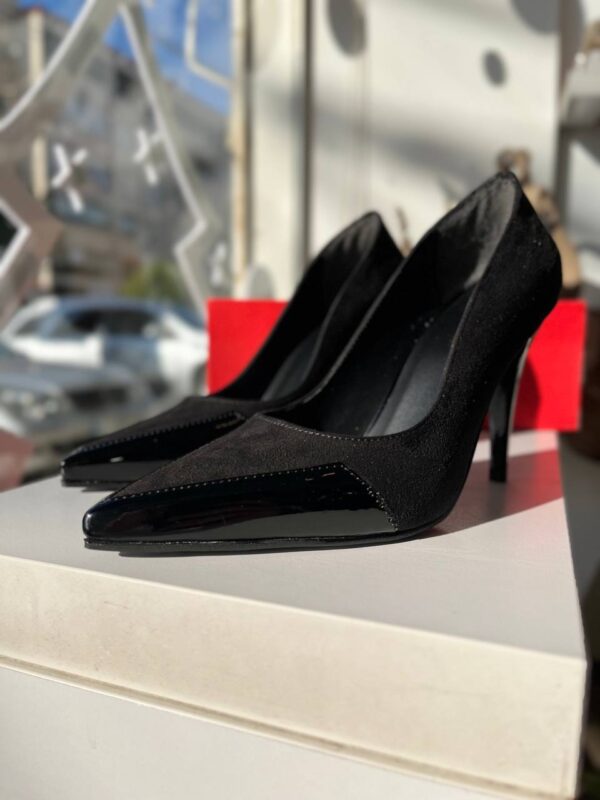 heel - Image 12