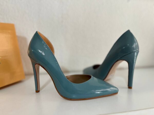 heels - Image 3